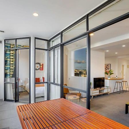 Spacious Character Apartment Окленд Экстерьер фото