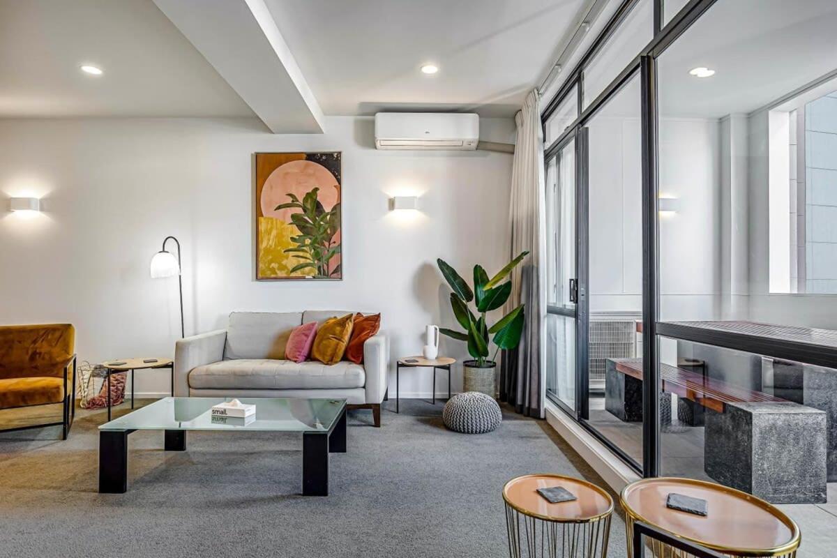 Spacious Character Apartment Окленд Экстерьер фото